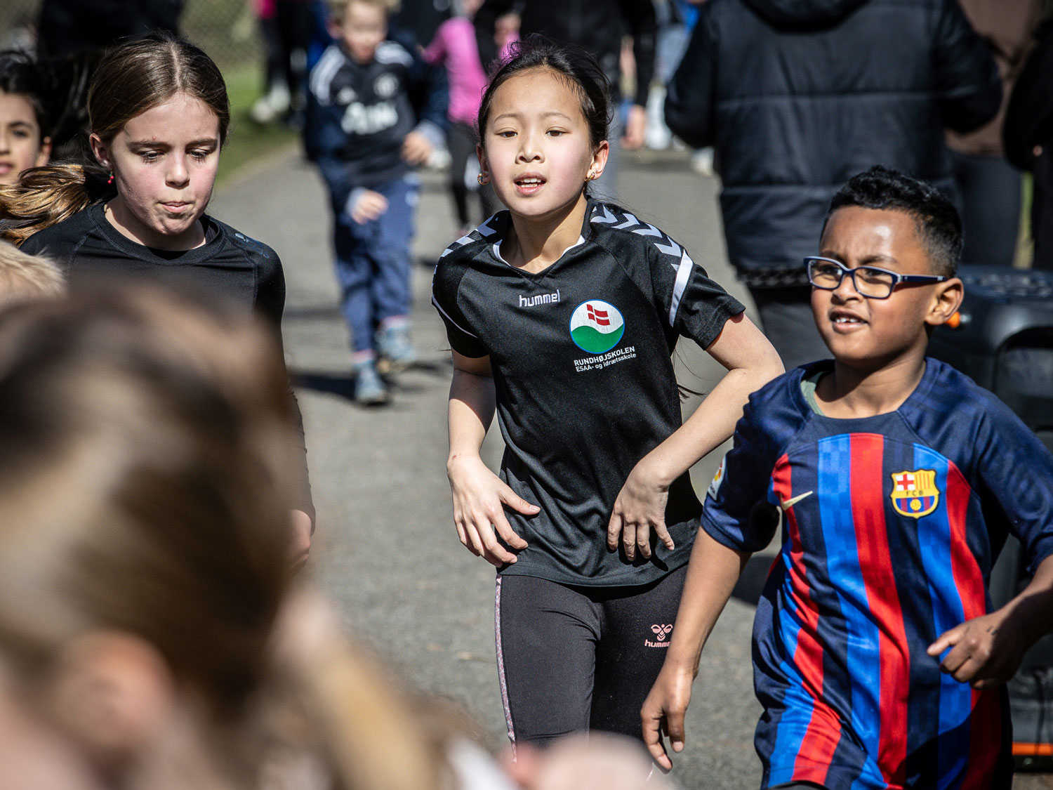 Rundhøjskolen deltager altid i Team Rynkeby Skoleløbet. Billedet her er fra foråret 2026.